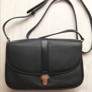 Micheal Kors black leather Charlton crossbody